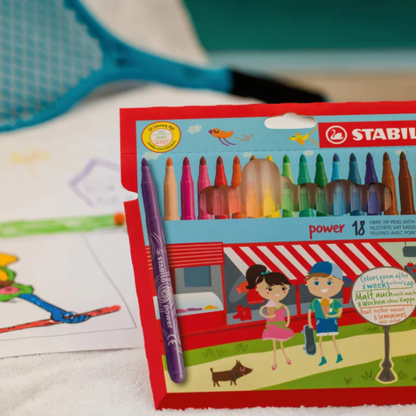 Etui de 30 feutres coloriage pointe moyenne STABILO power.