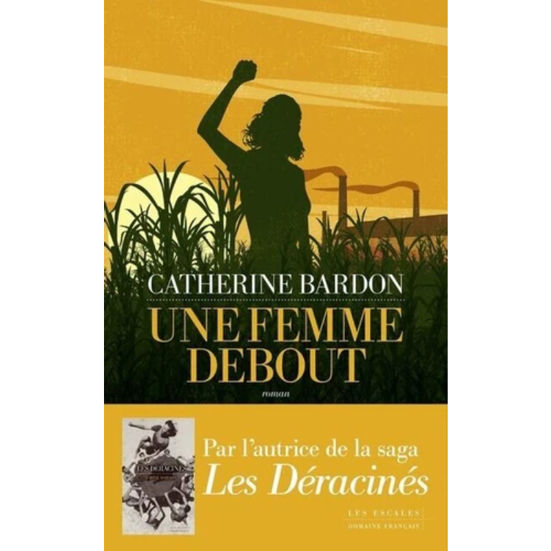 Une femme debout.