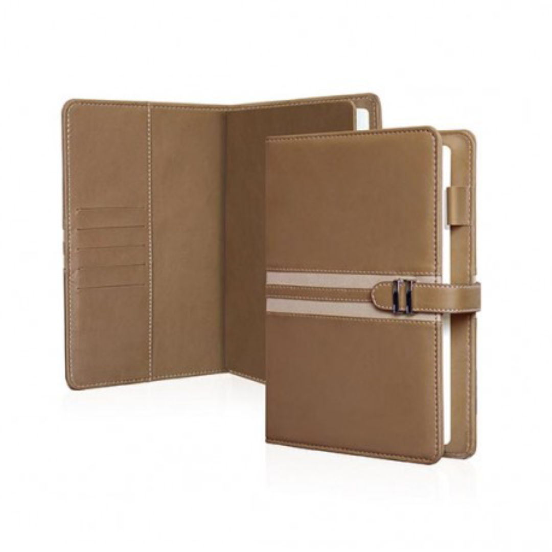 Agenda Bianco Cuir 16x23,5 cm – Année 2017.